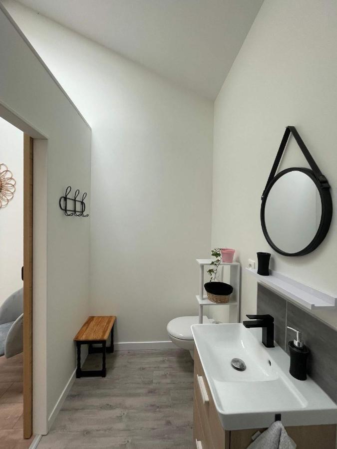 Les Iris - Chambre Erable Avanton Exterior photo